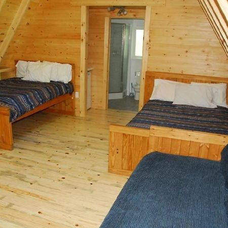 Wilderness Tours Rafting Resort Foresters Falls 외부 사진