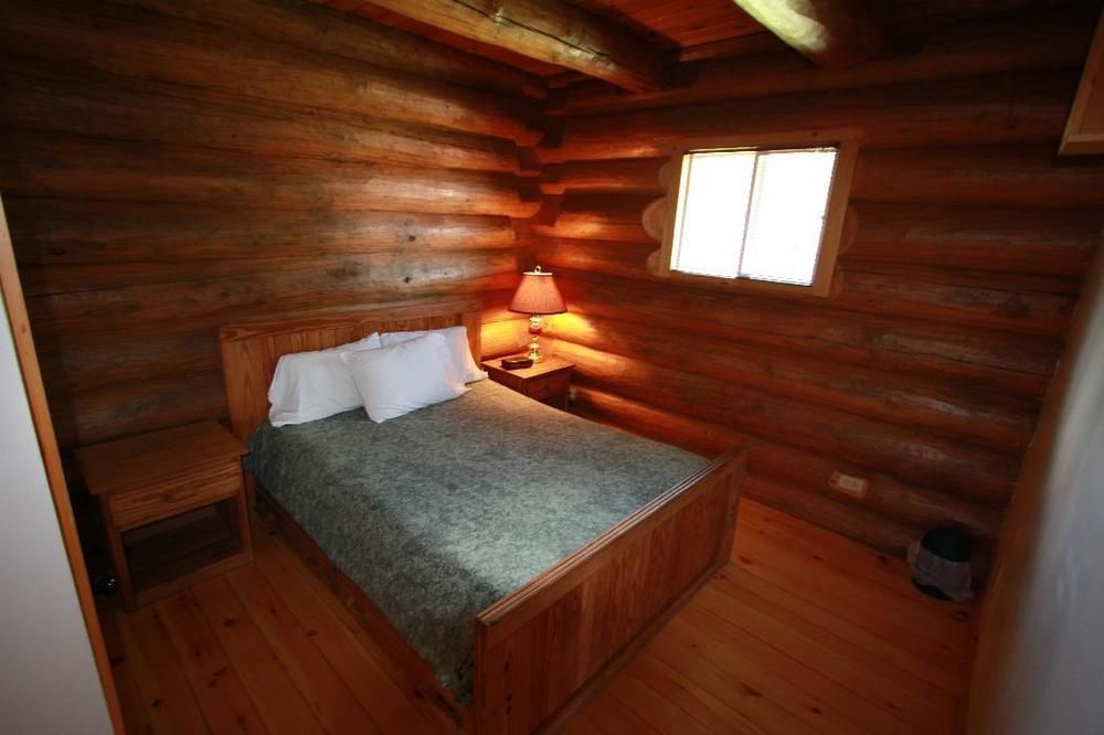 Wilderness Tours Rafting Resort Foresters Falls 외부 사진